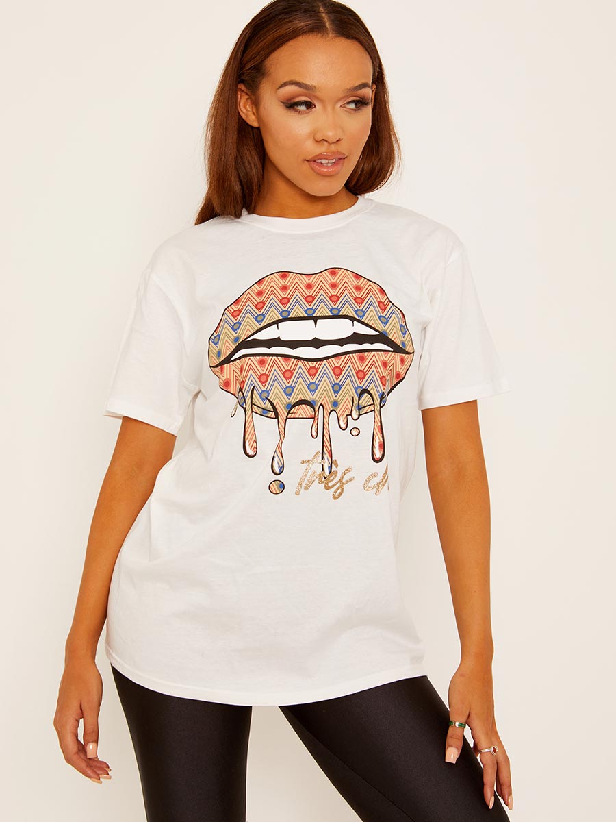 Chevron Lip Graphic Printed T-Shirt