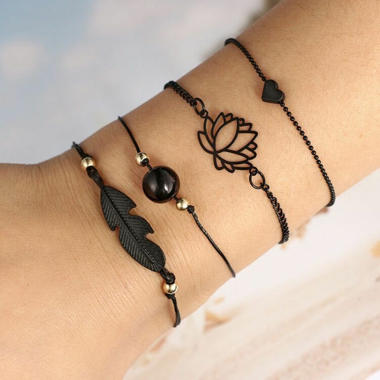Four-Piece Black Pearl Love Leaf Lotus Bracelet Set