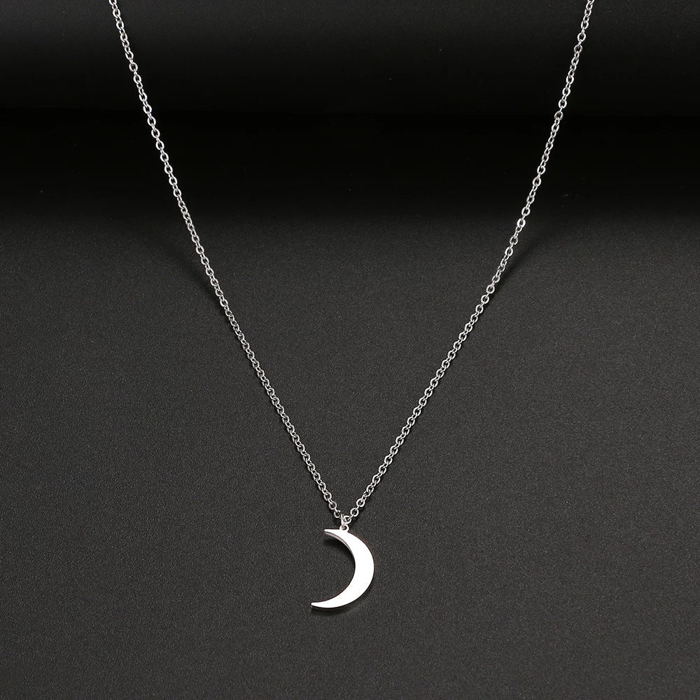 Simple Moon Pendant Necklace