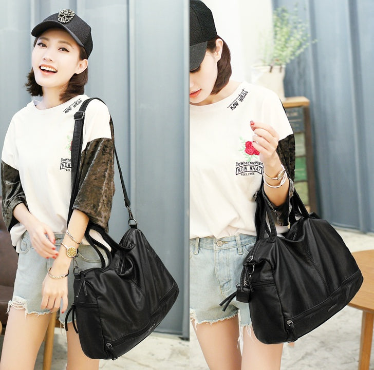 Autumn and winter new Messenger bag washed leather large capacity motorcycle bag handbags shoulder bag ladies big bag