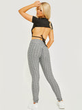 White Stripes Textured Scrunch Butt Gym Leggings