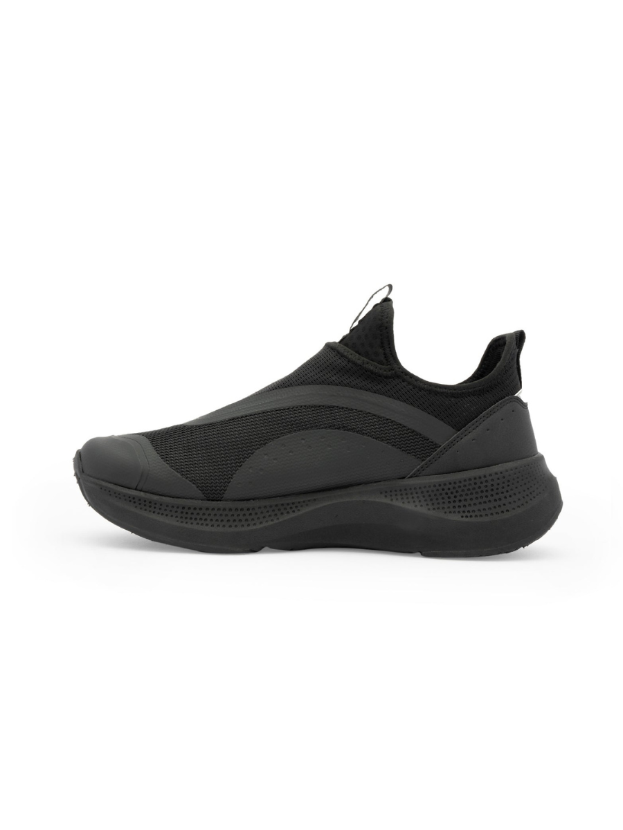 RedTape Mens Chunky Breathable Mesh Slip-On Trainers