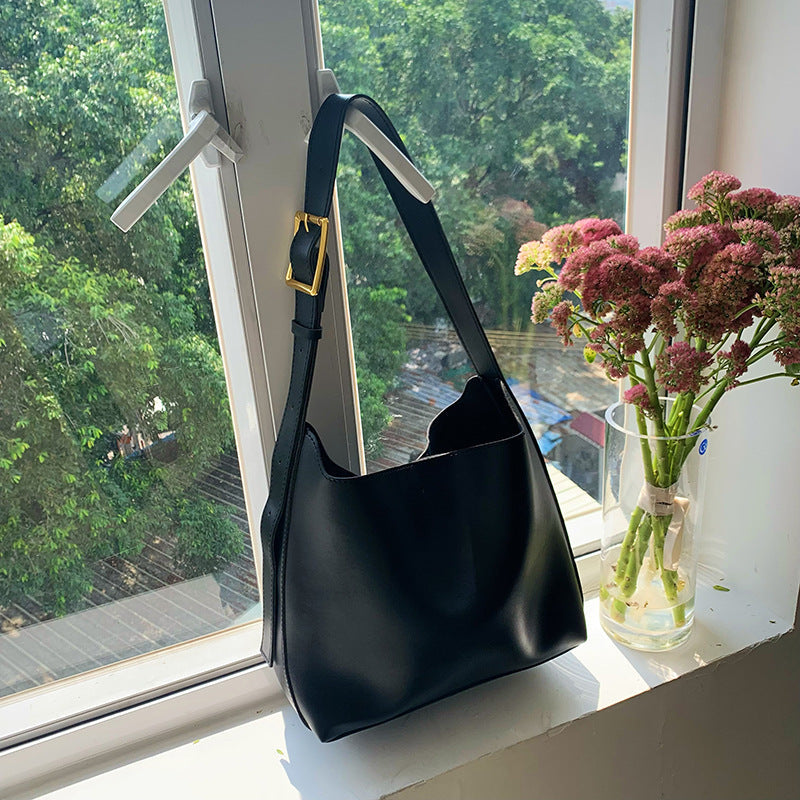Women's Leather Shoulder Bag