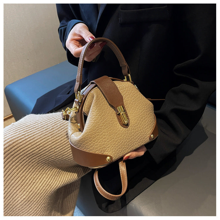 Women's Autumn And Winter Korean Retro Handbag Shoulder Lychee Pattern Small Round Bag