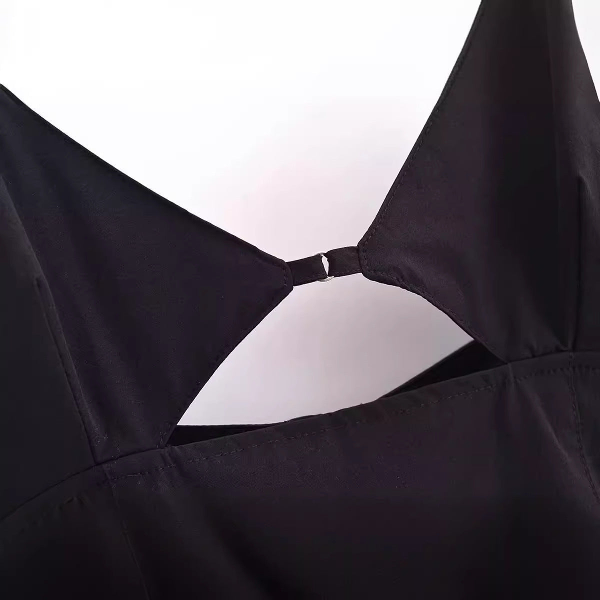 Fashionable V-neck Sleeveless Backless Black Hollow Camisole Women