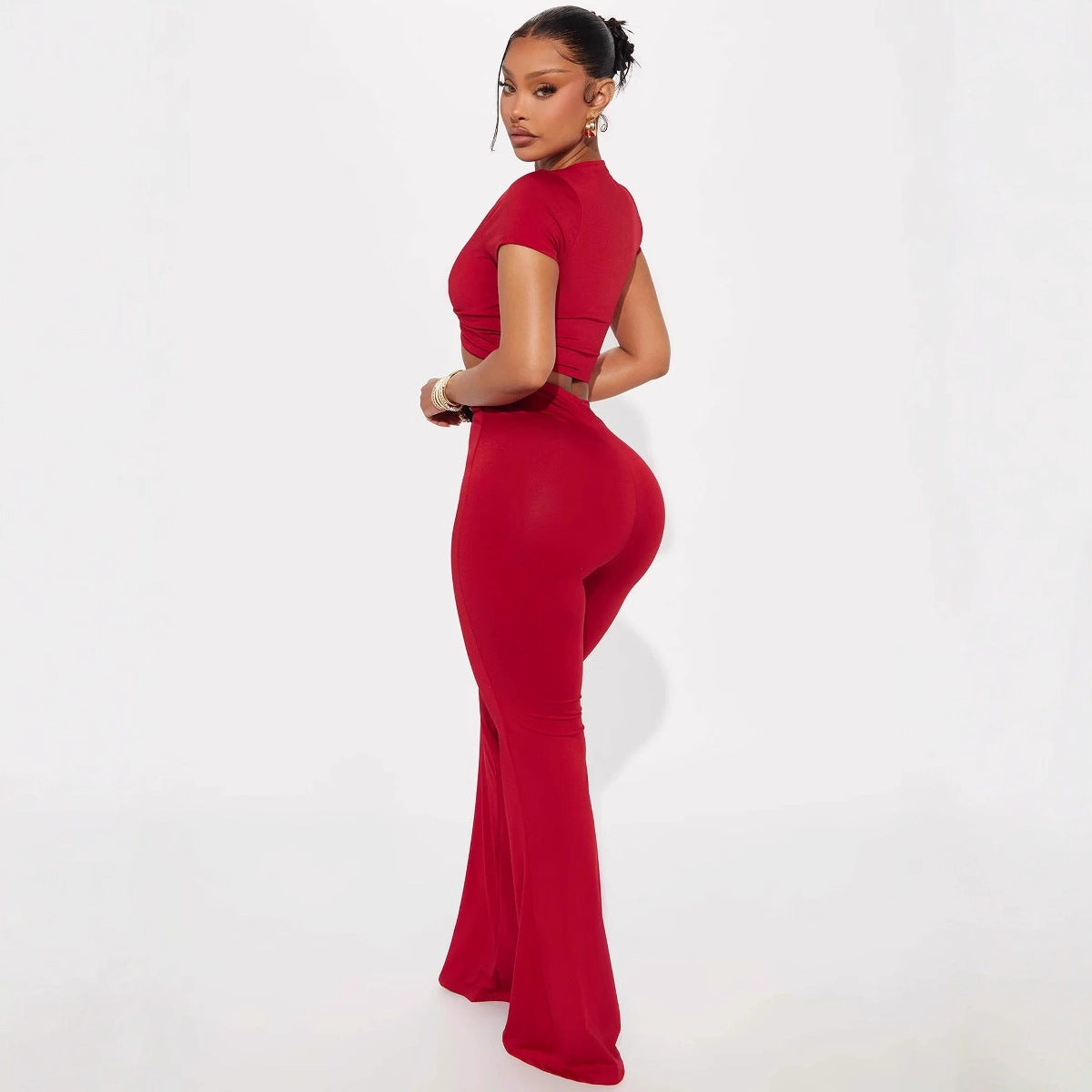 Low-cut V-neck Short-sleeved T-shirt Top With Hardware Waist-length Bodycon Trousers Set