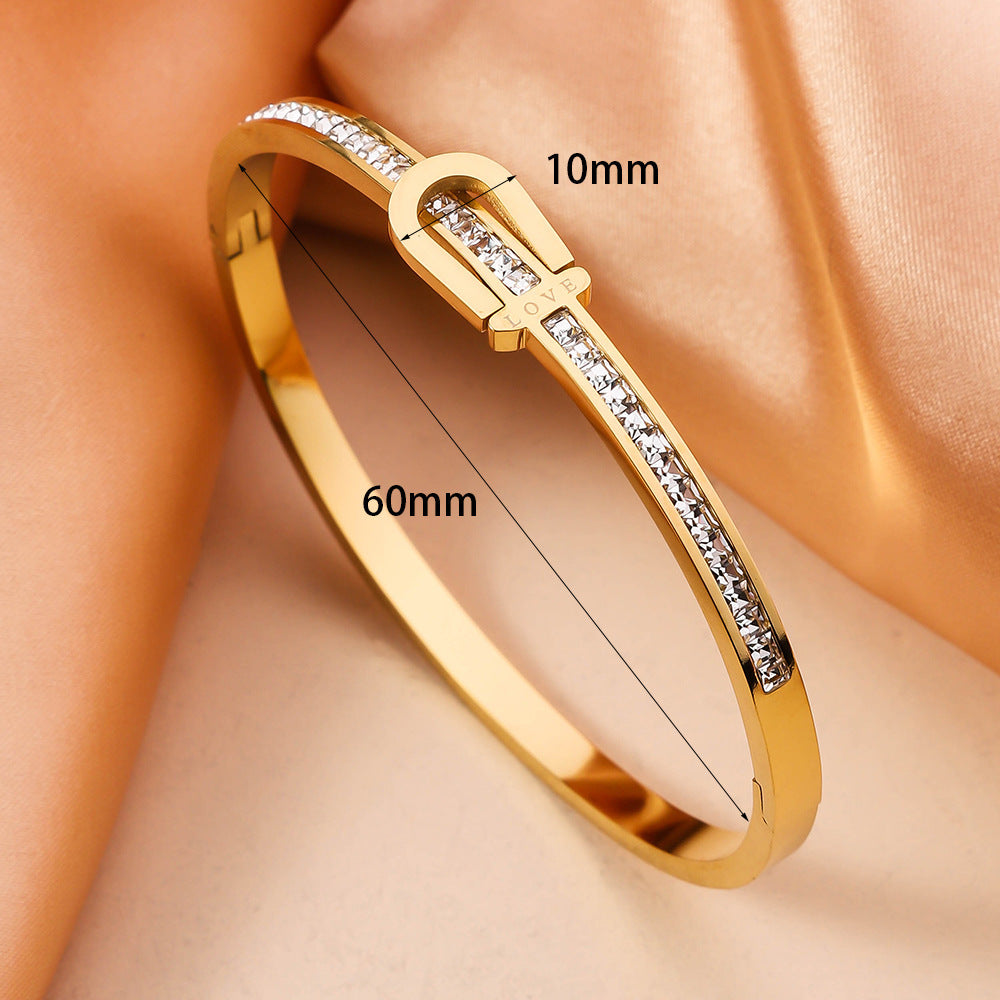 Exquisite Buckle Bracelet
