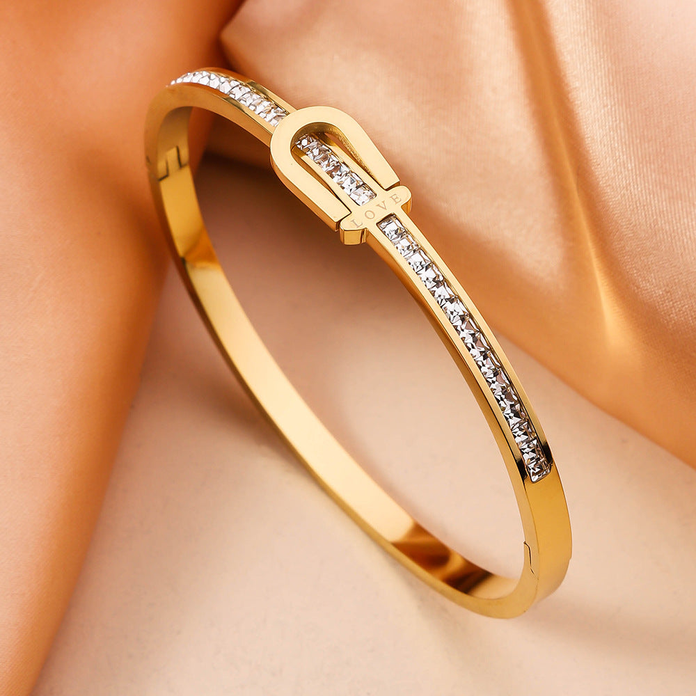Exquisite Buckle Bracelet