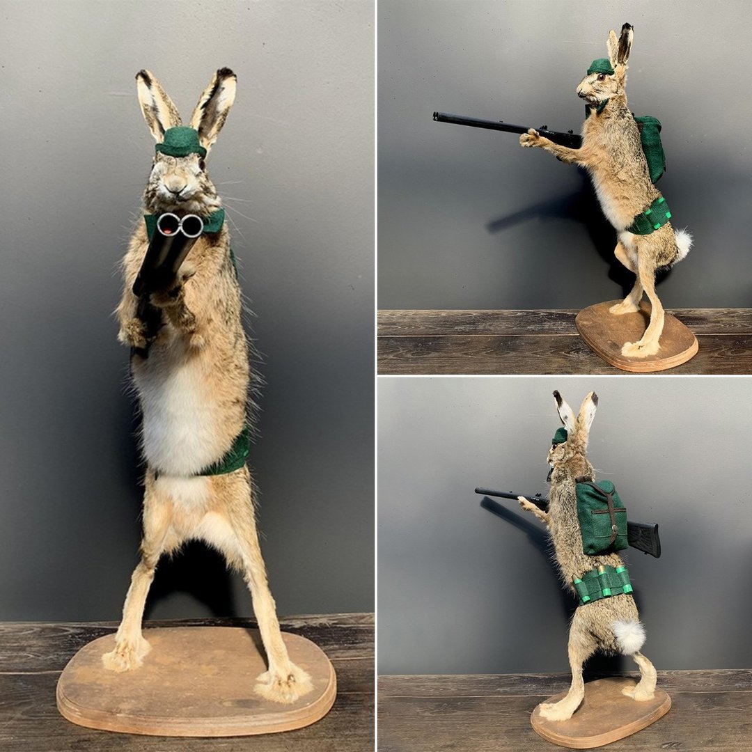 Creative Resin Animal Hunter Ornament Valentine's Day Gift