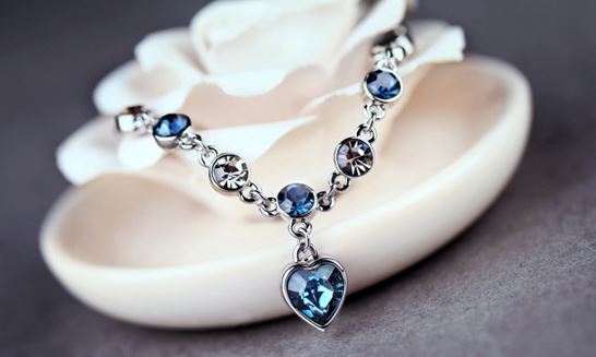 Heart of the Ocean Crystal Bracelet