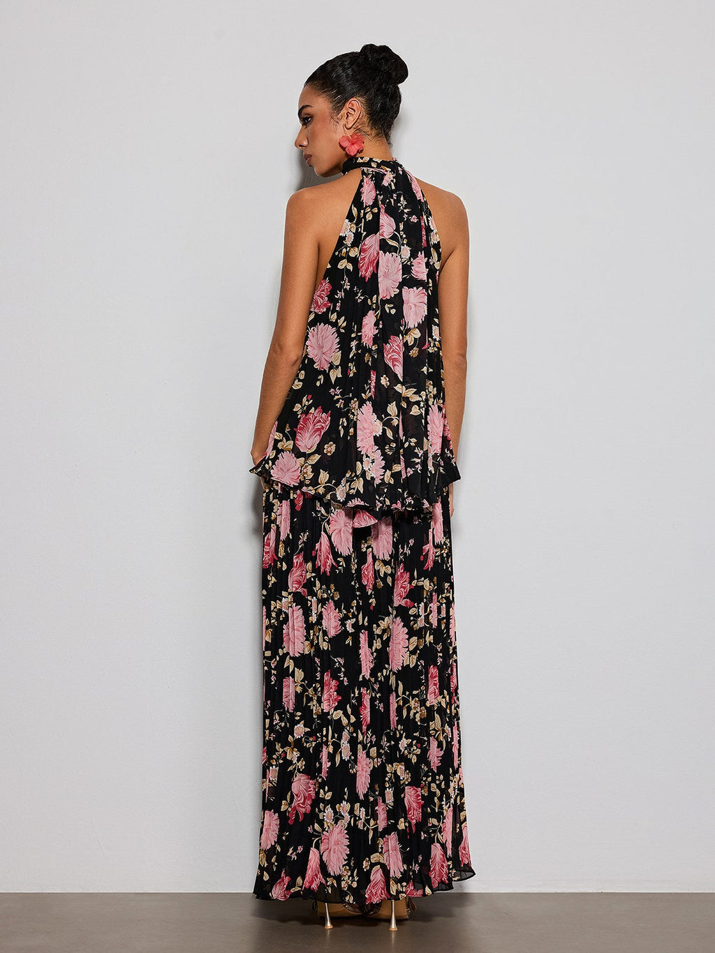 Erma Halterneck Floral Printed Maxi Dress