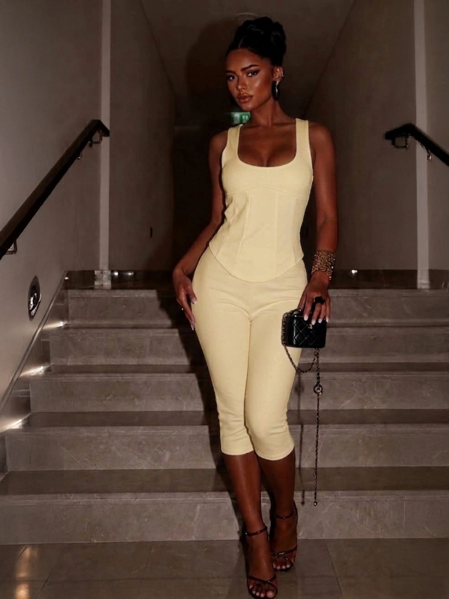 Corset-Inspired Seam Detailing Top & Capri Legging Set