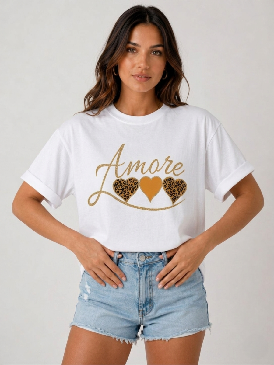 Amore Leopard Heart Graphic Design T-Shirt