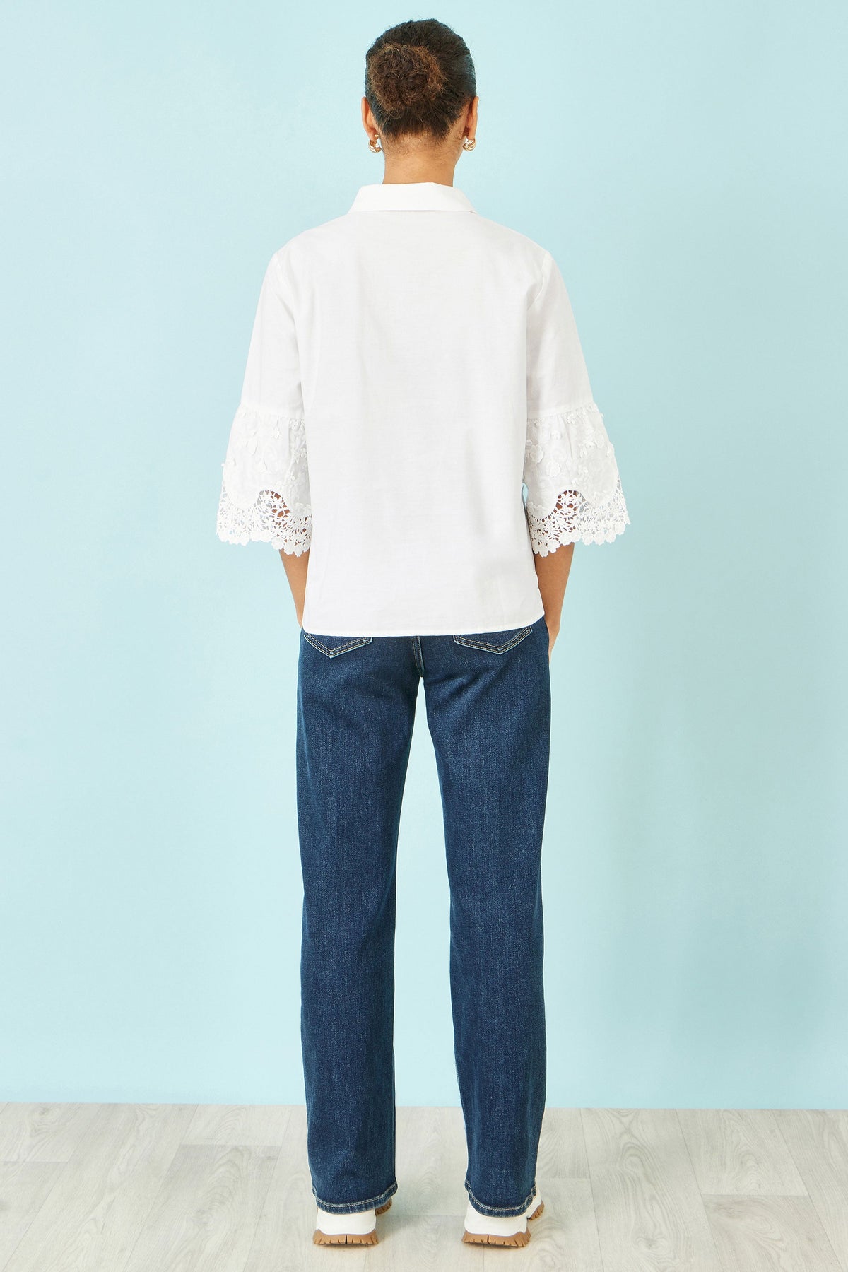 Yumi White Cotton Lace Border Shirt