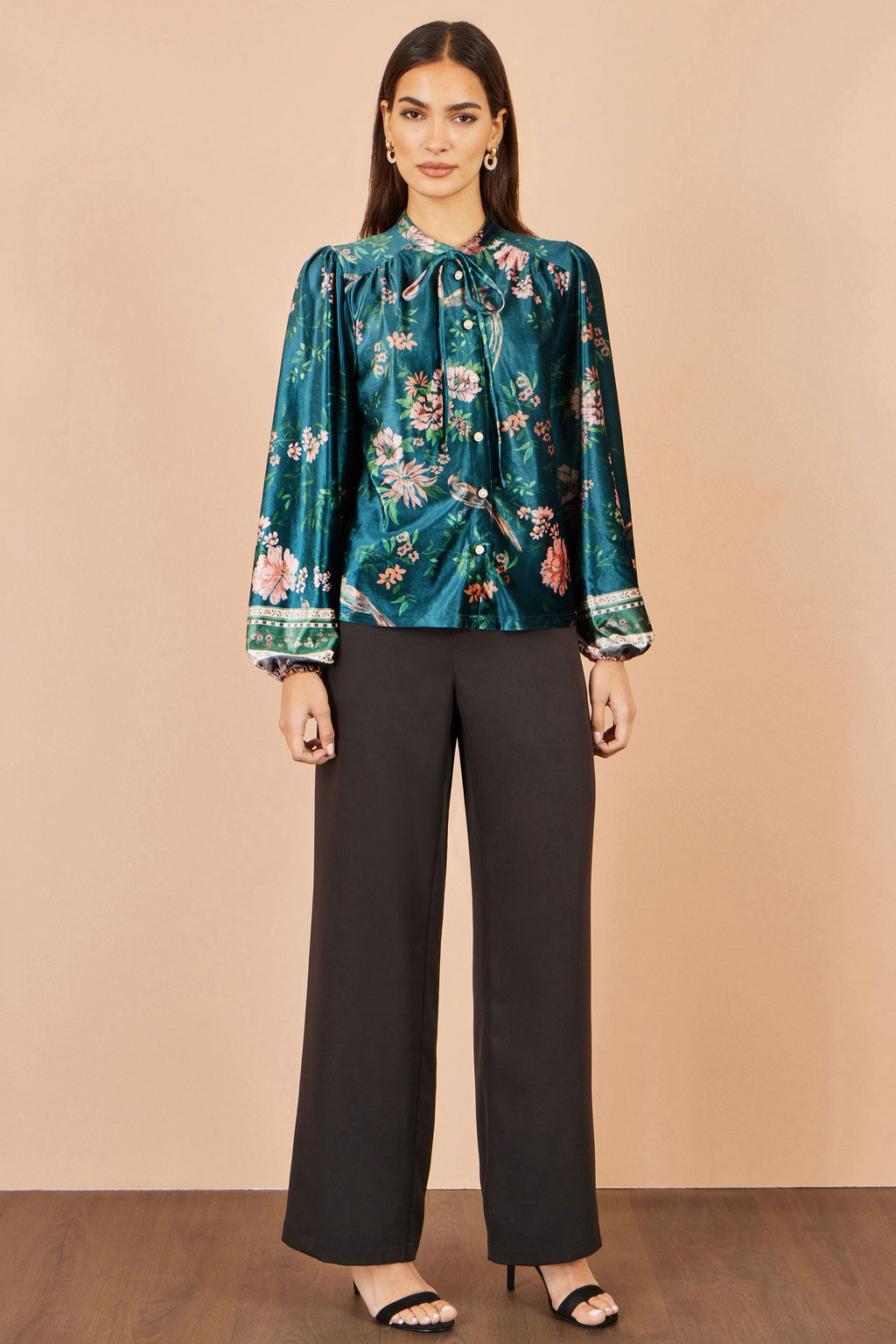 Yumi Green Floral Velvet Blouse With Tie Neckline