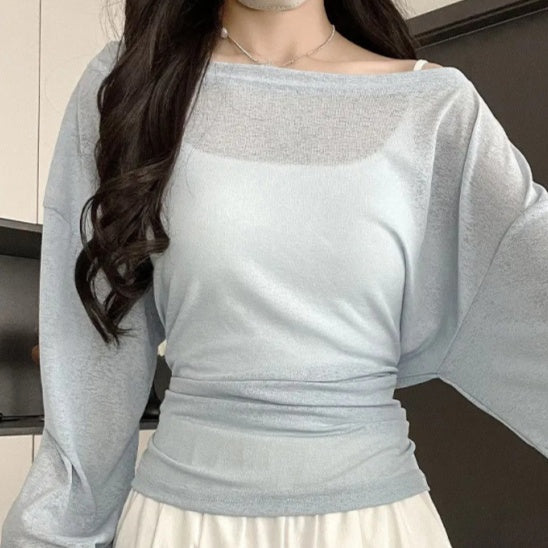 Outerwear Slightly Sheer Air-conditioning T-shirt With A Fitted Waist And Off-the-shoulder Design