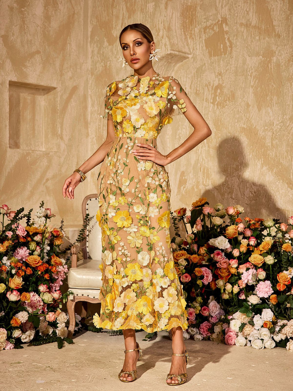 Alirio Embroidered Flower Midi Dress