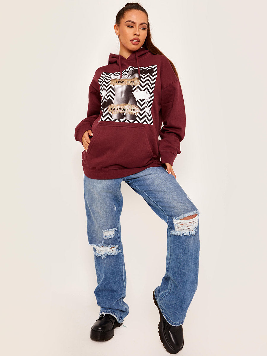 Stay True Graphic Fleeced Hoodie