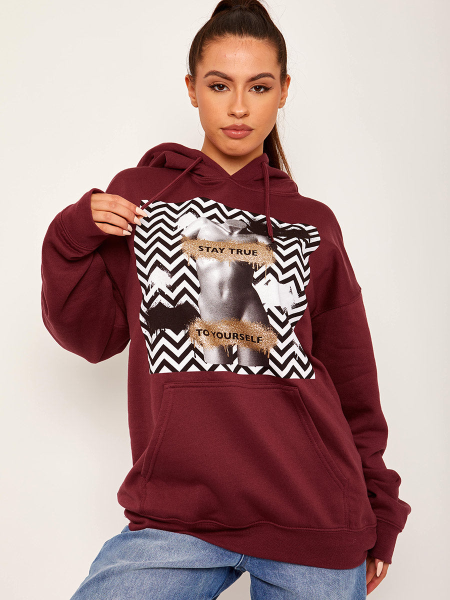 Stay True Graphic Fleeced Hoodie
