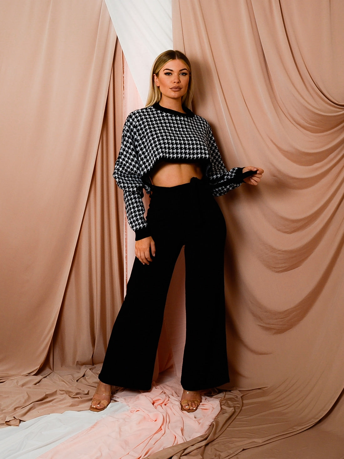 Olivia Hounds-Tooth Cropped Batwing Knitted Jumper