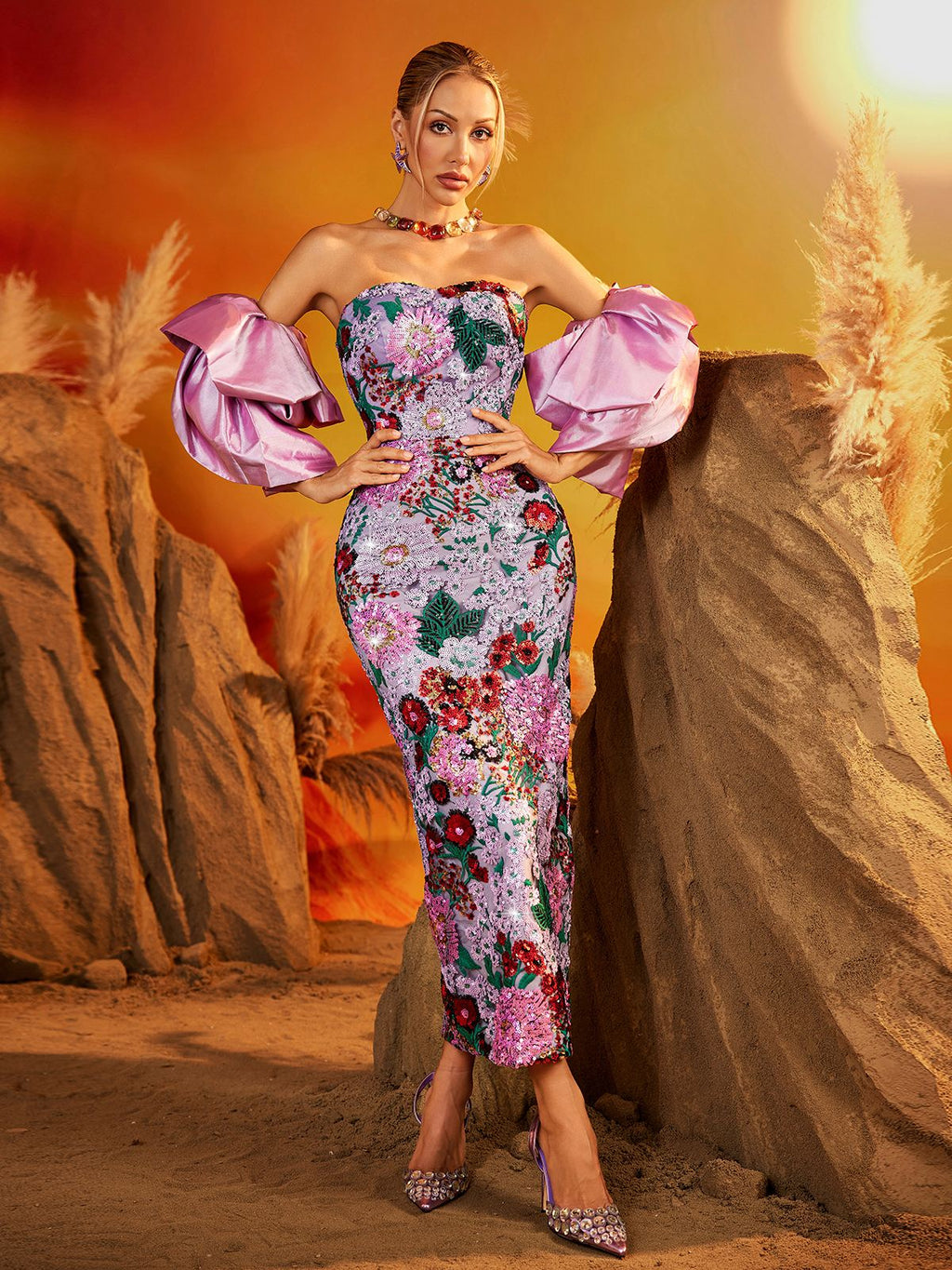 Faelith Puff Sleeve Floral Midi Dress