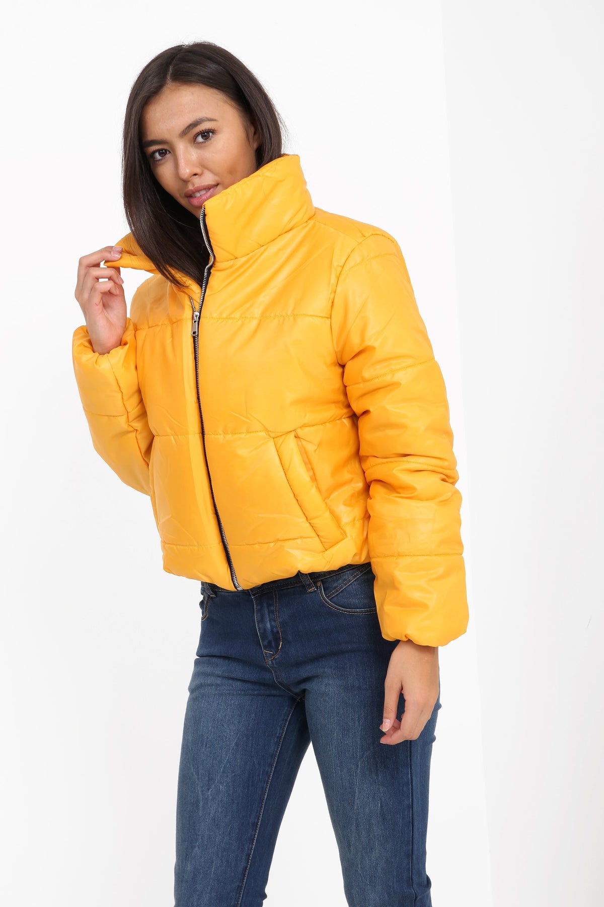 Short Padded Puffer Jacket