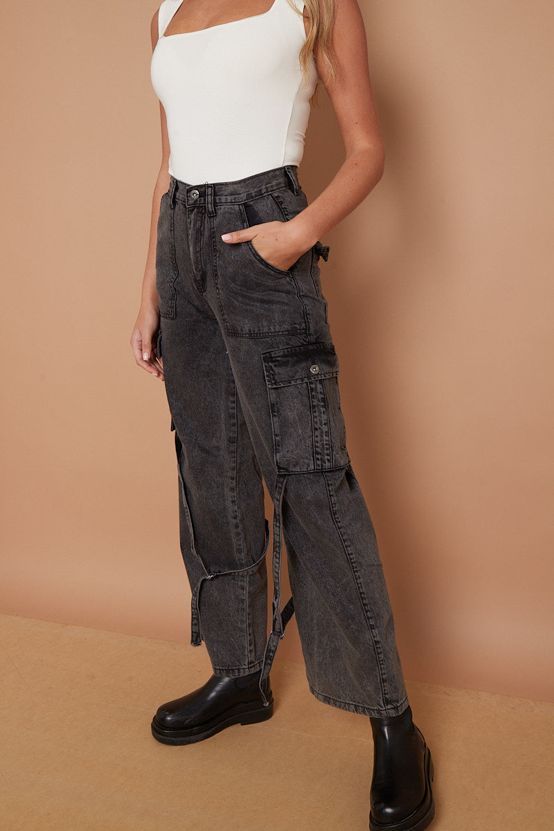 High Waist Wide Leg Cargo Jeans