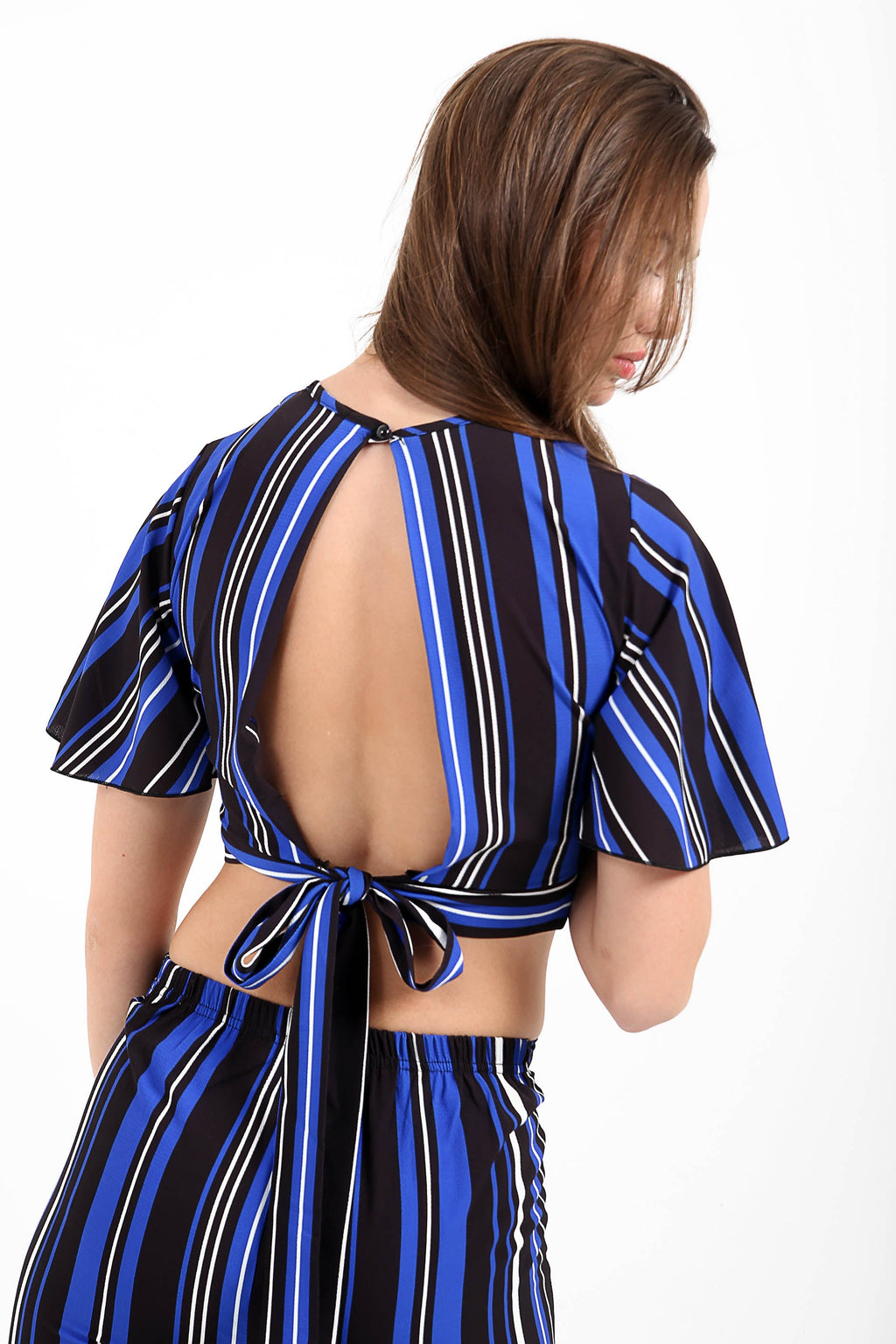 Striped Tie Knot Key Hole Crop Top