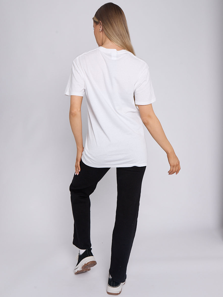 Amour Chic Graphic T-Shirt