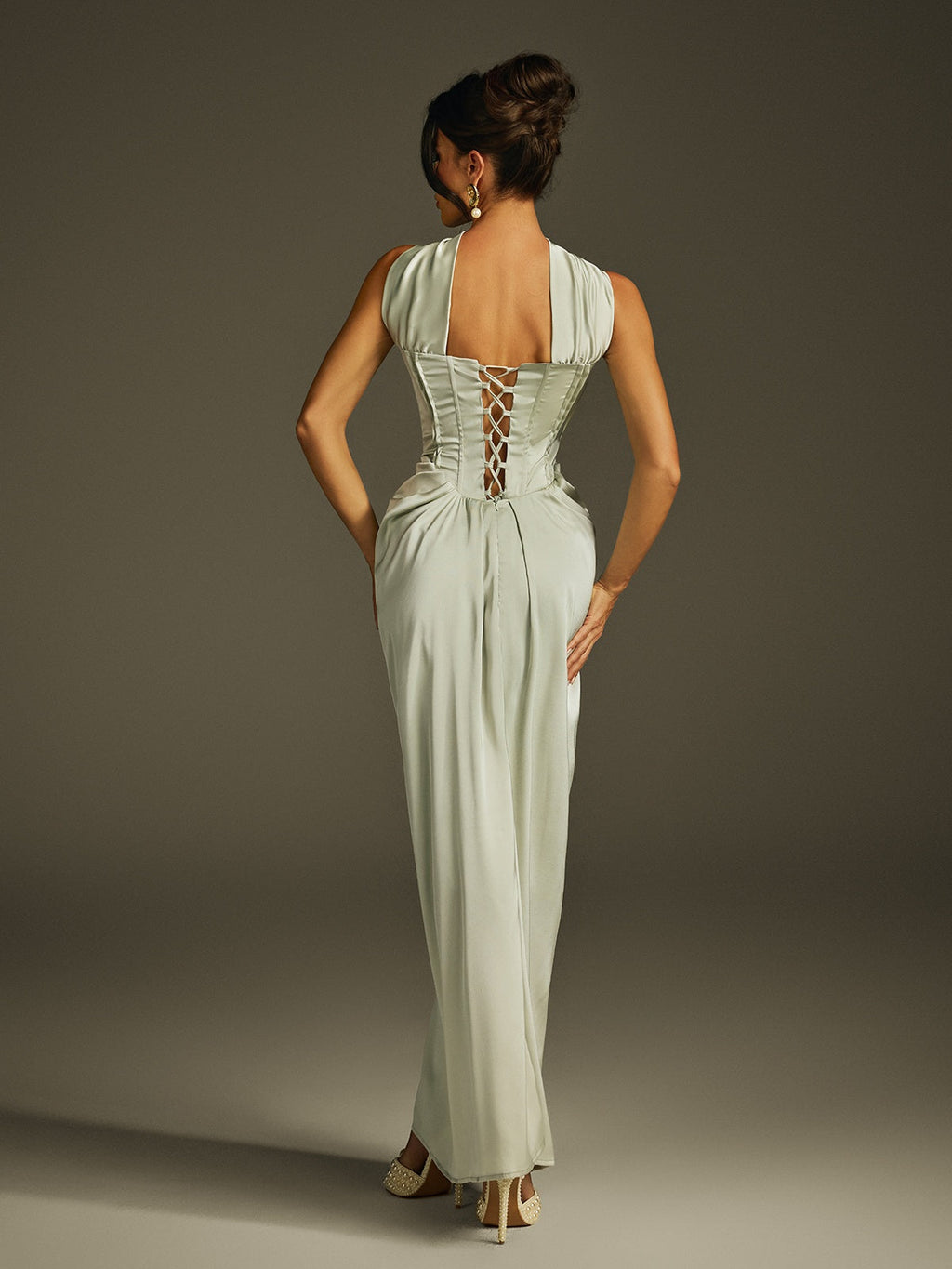 Izron Halterneck Ruched Lace Up Maxi Dress