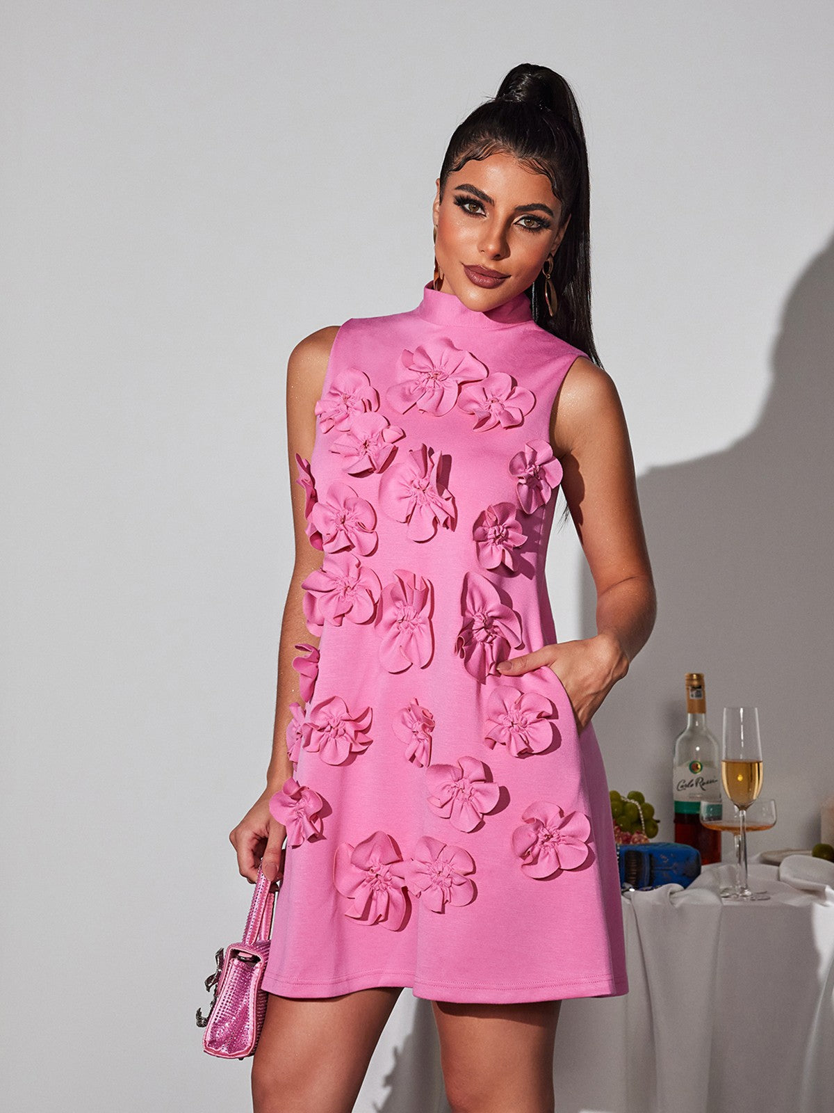 Liluri Sleeveless Flower Mini Dress