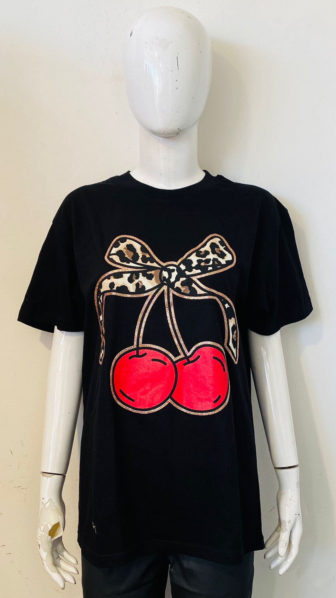Leopard Print Bow Graphic Printed T-Shirt