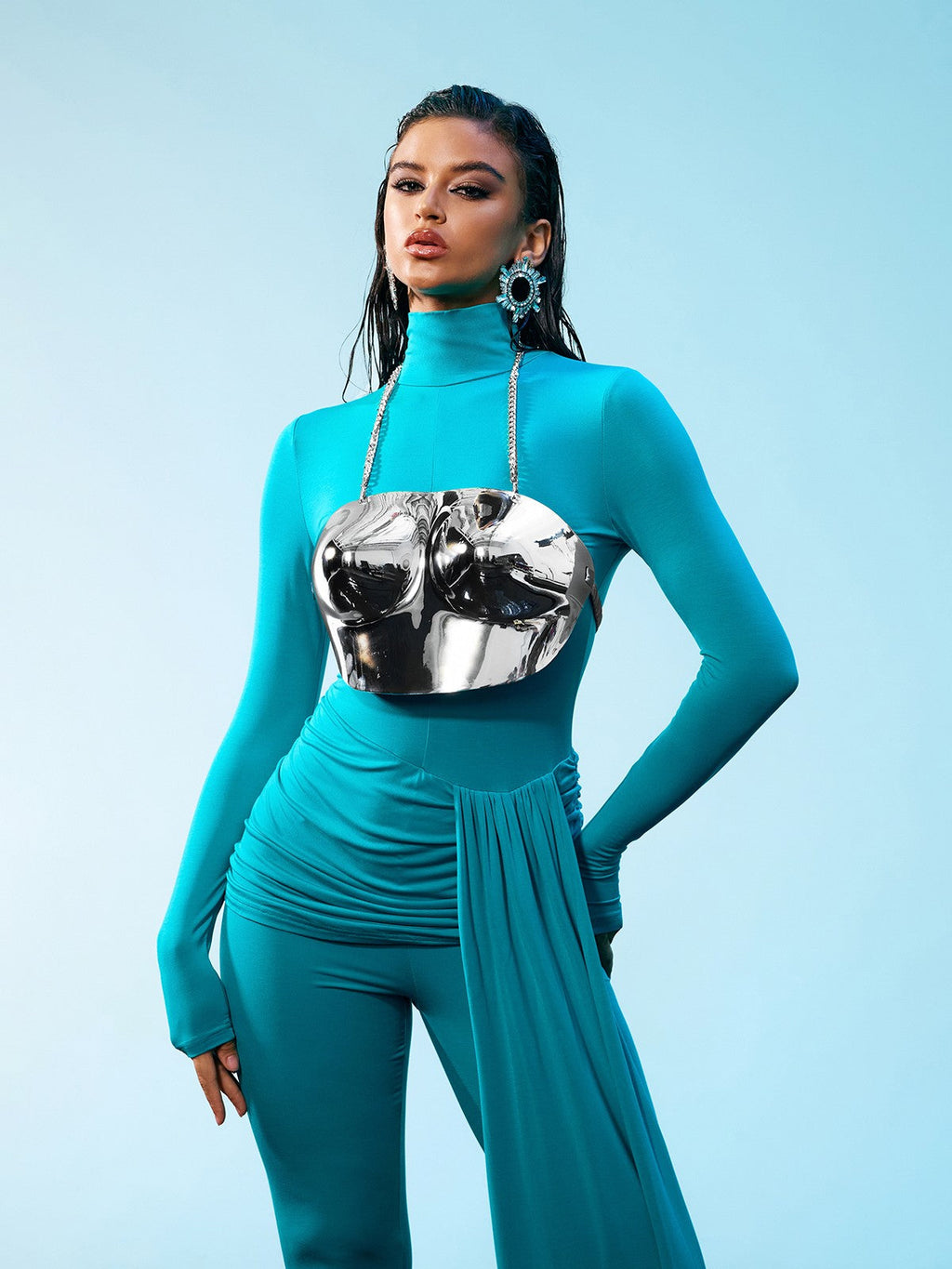 Quill Halterneck Armor Top In Silver