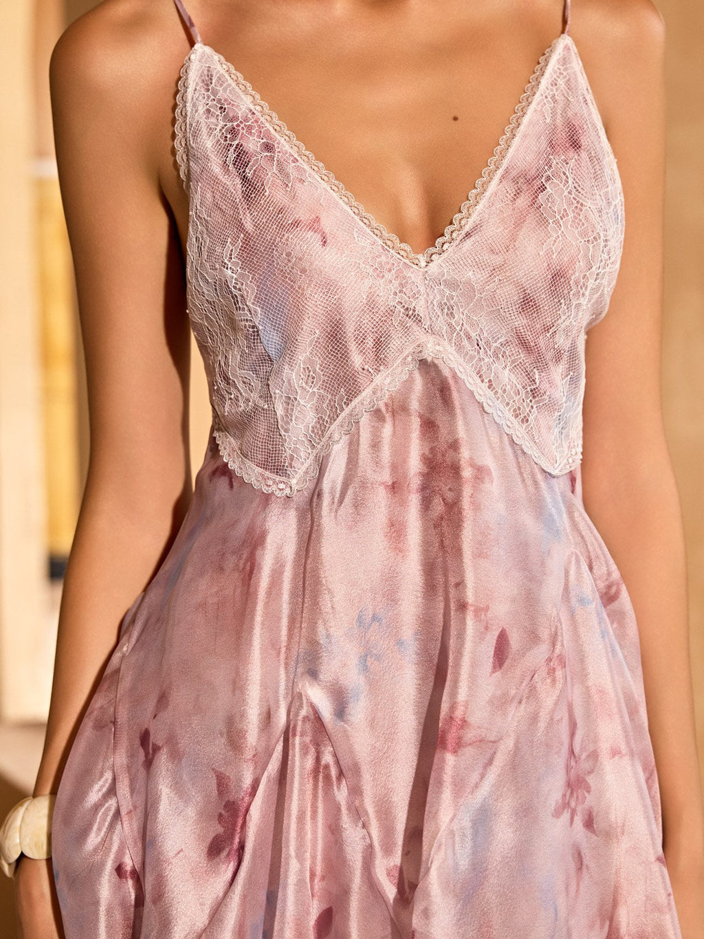 Raxon Open Back Floral Ruffle Midi Dress