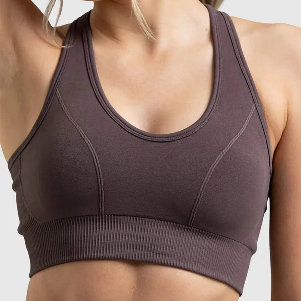 Seamless Sports Bra Set with Peach Hip Trousers – Super Stretch Long Sleeve Yoga Outfit S, M, L