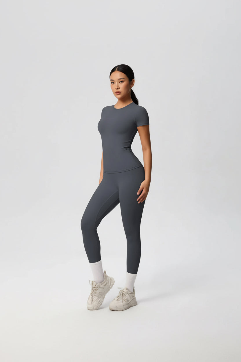 Women’s High-Waisted Yoga Set – Stretch T-Shirt & Leggings