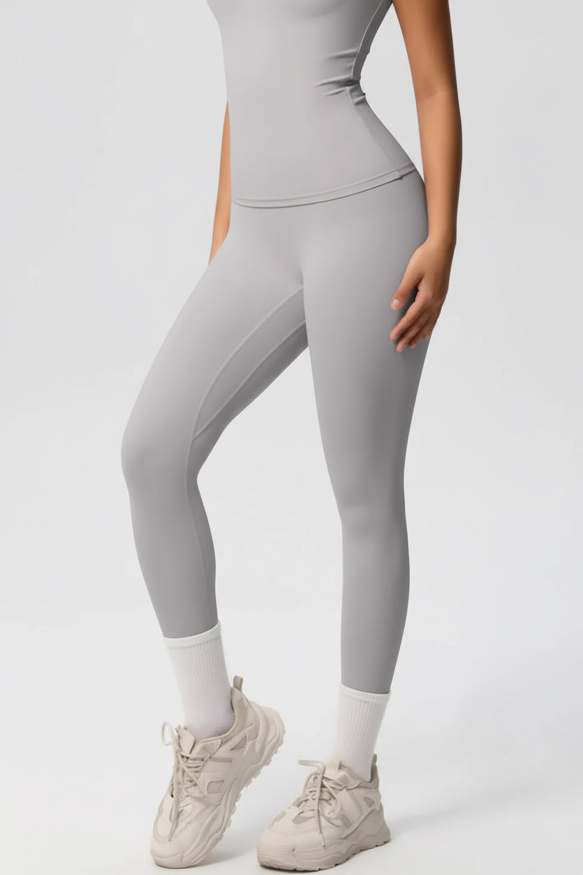 Women’s High-Waisted Yoga Set – Stretch T-Shirt & Leggings