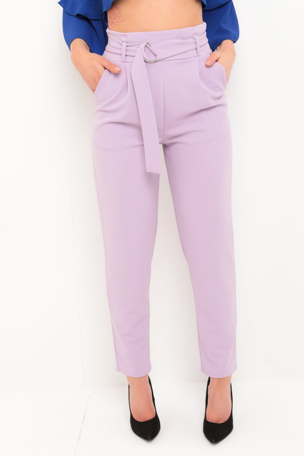 Trousers With Adjustable Buckle Belt