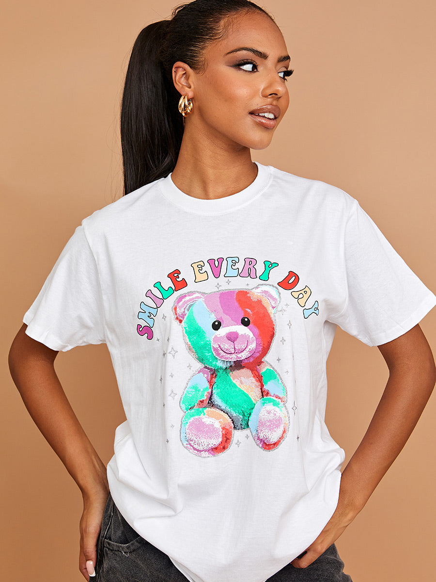 Smile Every Day Graphic Printed T-Shirt