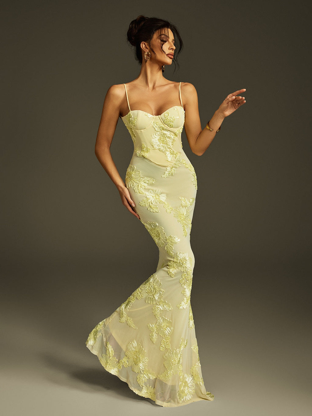 Zryne Spaghetti  Embroidered Flower Maxi Dress